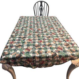Holiday Christmas Bears Pattern Tablecloth 72 x 56 Oval Cotton Pre-Owned